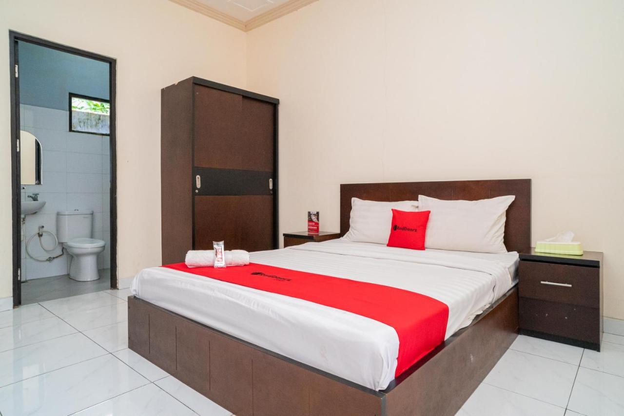 Reddoorz @ Wisma Pangrango Palangkaraya Luaran gambar