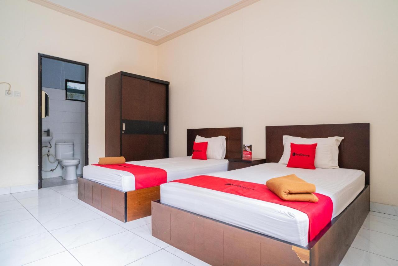 Reddoorz @ Wisma Pangrango Palangkaraya Luaran gambar