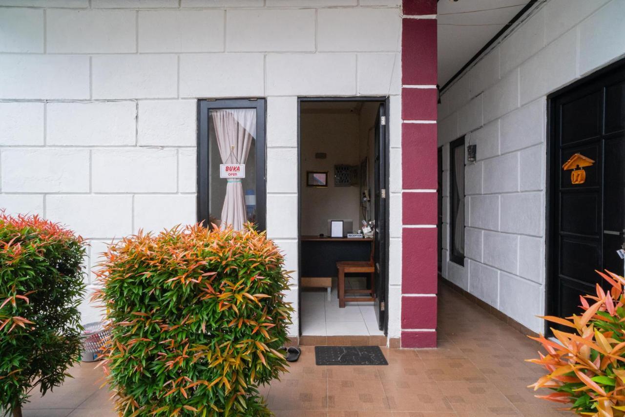 Reddoorz @ Wisma Pangrango Palangkaraya Luaran gambar