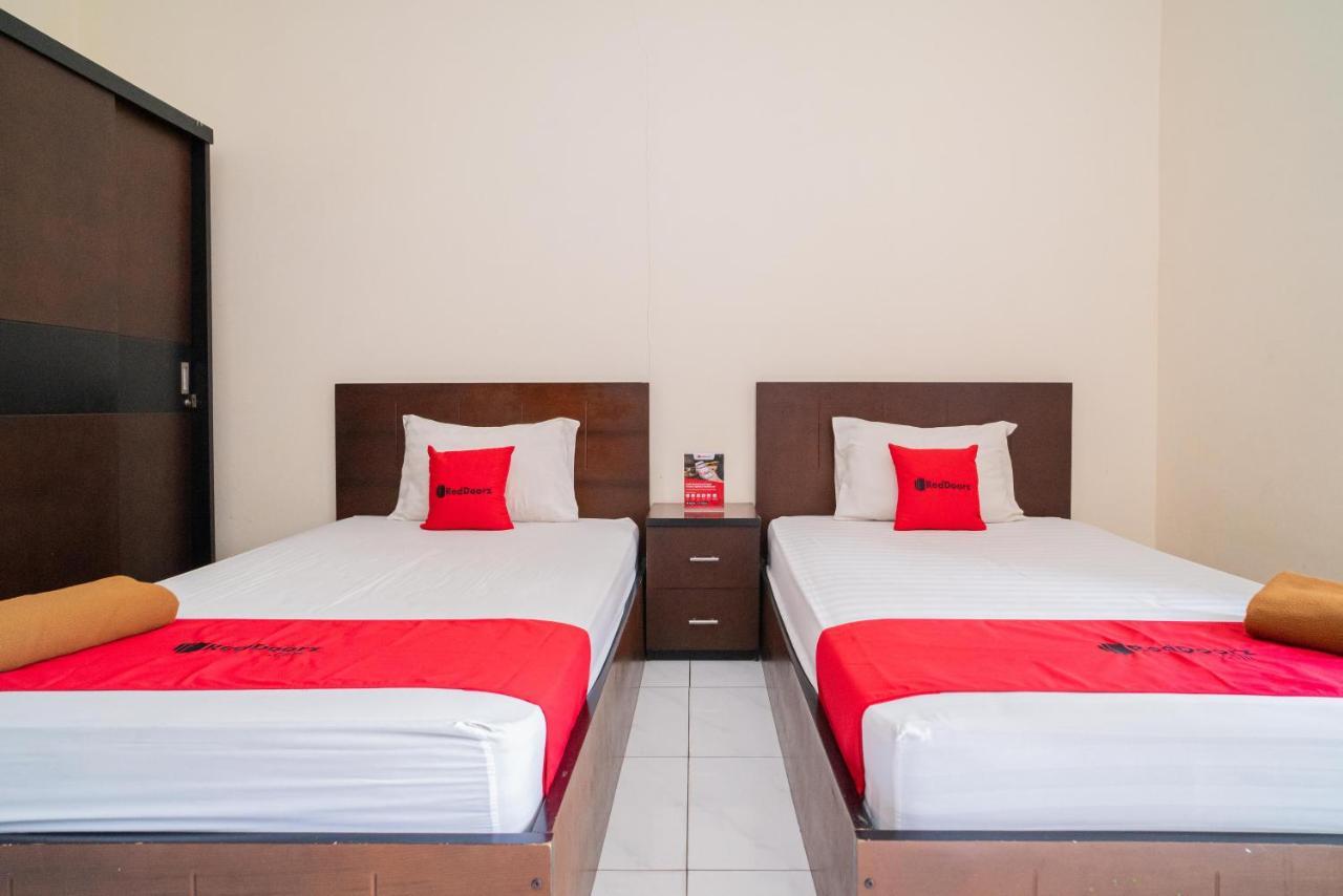 Reddoorz @ Wisma Pangrango Palangkaraya Luaran gambar