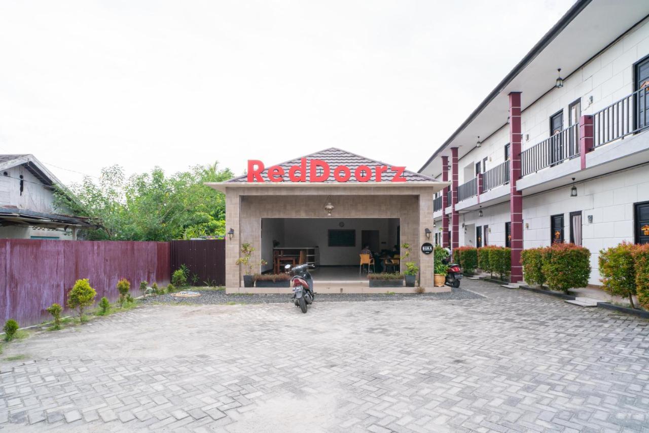 Reddoorz @ Wisma Pangrango Palangkaraya Luaran gambar